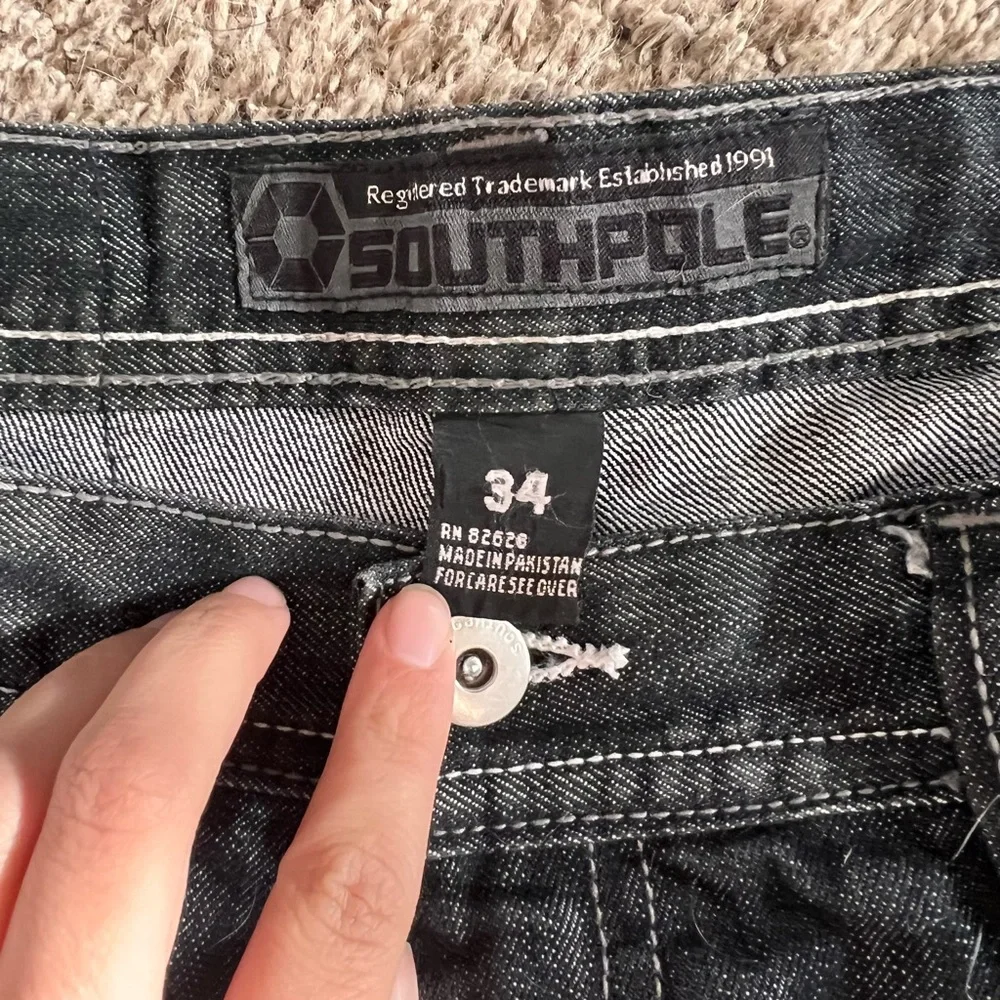 Men's Black jeans-Southpole - Picture 4 of 5